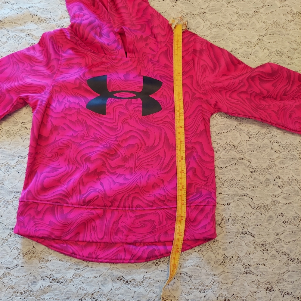 Under Armor Shirt Size 4 Girl Pink Swirl Hoodie HAS GRAY MARKS Pullover Top - Picture 14 of 16